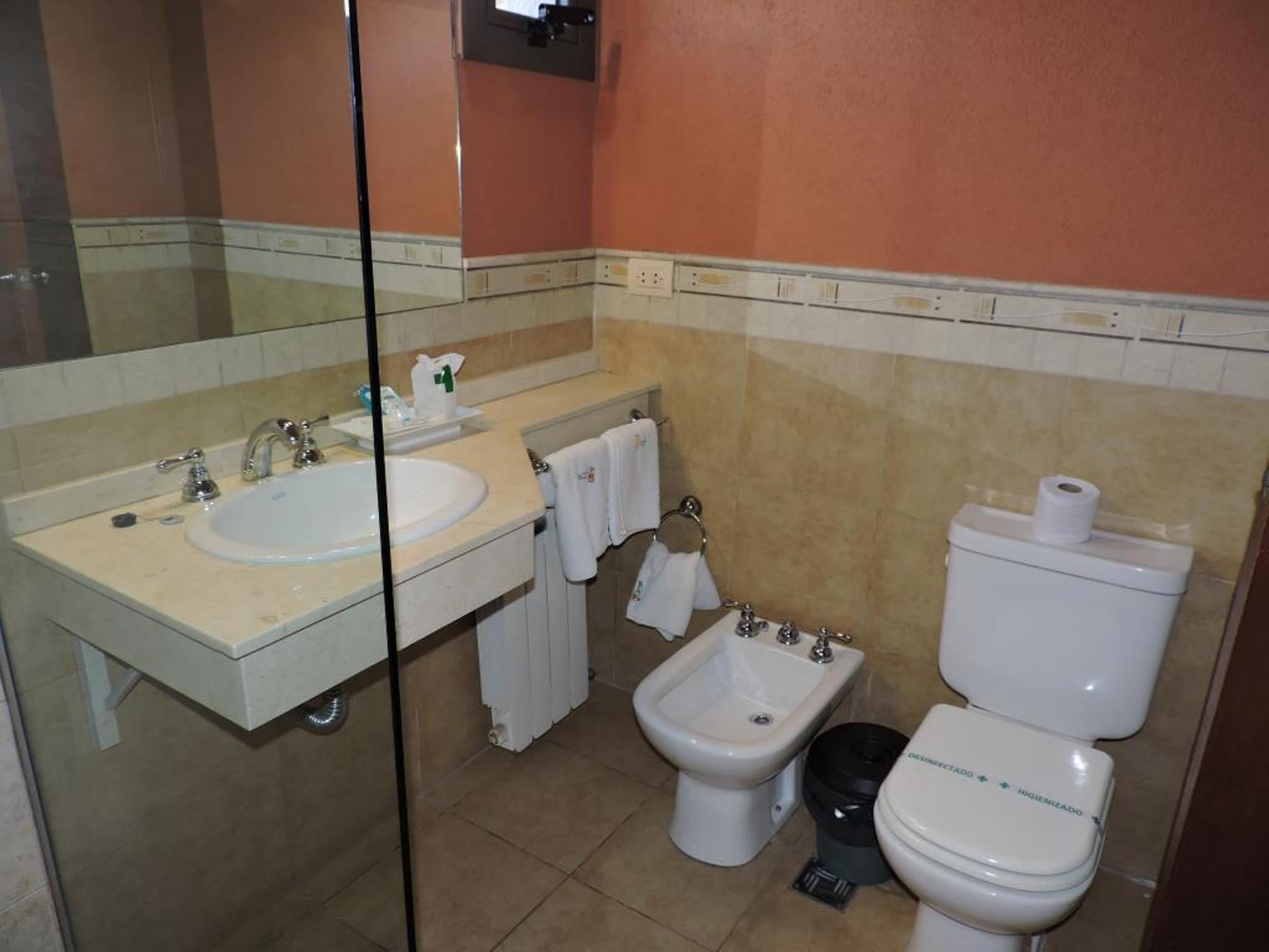 ויז'ה חנראל בלגרנו Hotel Blumig מראה חיצוני תמונה